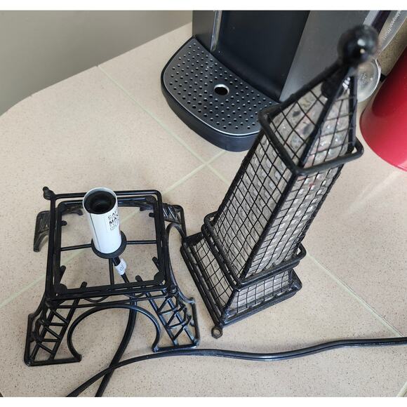 Eiffel Tower Blown Glass and Metal Table Lamp Paris French Travel - Picture 5 of 11